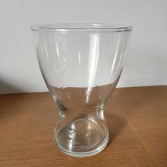 ガラス製花瓶