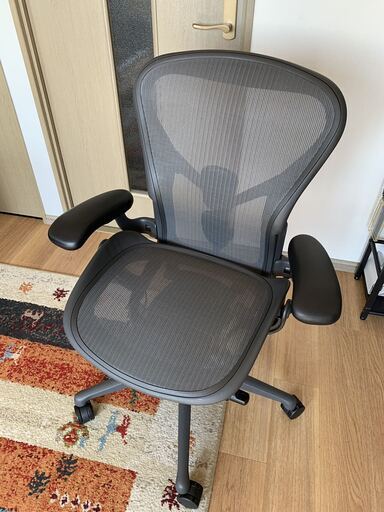 HERMAN MILLER アーロンチェア