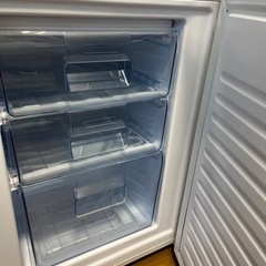 グランドライン　grandline冷蔵庫　198L