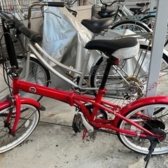 フィアット　赤いミニベロ　折り畳み自転車