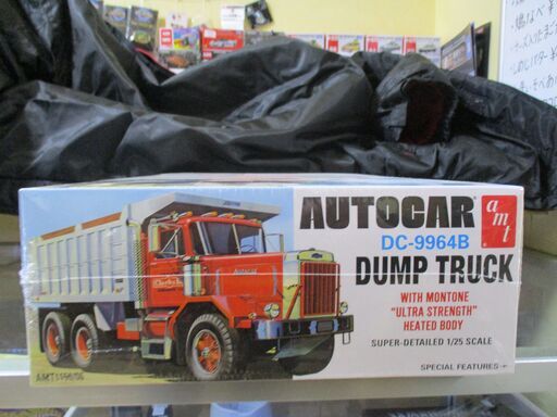 AMTオートカーDC-9964Bダンプトラック1:25 AMTオートカーDC-9964Bダンプトラック1:25