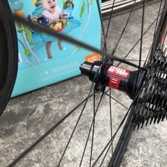 FFWD F4R dtswiss240 TU 前後