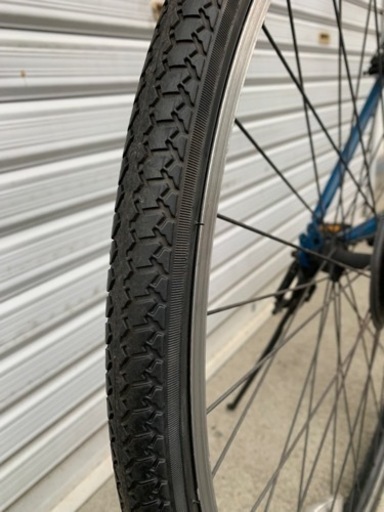 ☆前後タイヤ新古品☆ 27インチ LEDダイナモライトクロスバイク 防犯