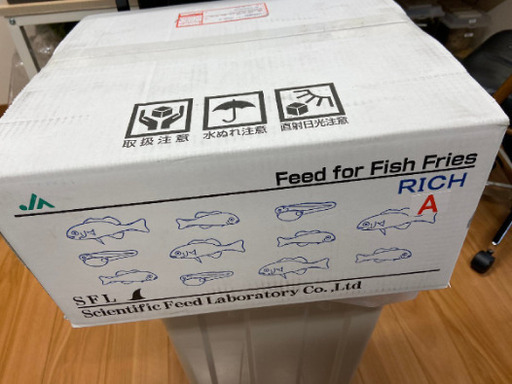 メダカの餌 リッチA リッチB 販売します メダカの餌 リッチA リッチB 販売します
