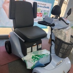 2018年製セニアカー　