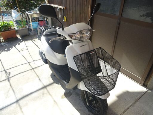美品☆HONDA ホンダ TACT タクト NCY50F(AF79) 燃費80km/l 走行距離約8,900km 自賠責保険R6 8/31まで アイドリングストップ ＋純正専用U字ロック＋新品タイヤ2本