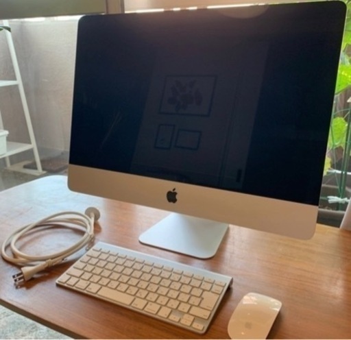 決まりました!【極美品】【Apple iMac】21.5インチ 決まりました!【極美品】【Apple iMac】21.5インチ