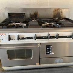 業務用冷凍冷蔵庫、オーブン付きガス台