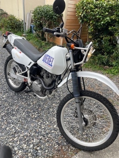 スズキDJEBEL125