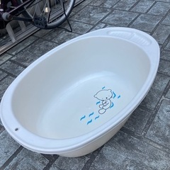 幼児バスタブ　畑の雨水、水溜などご自由に活用！　軽量で持ち運びも...