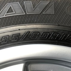 グッドイヤー スタッドレス 195/80/R15 LT ハイエース他