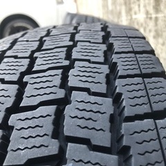 グッドイヤー スタッドレス 195/80/R15 LT ハイエース他