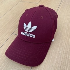 adidas帽子　新品未使用　譲ります