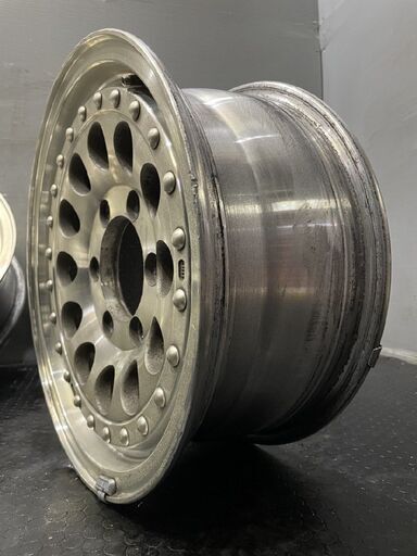 BS BERG ベルグ 社外ホイール 15インチ 4本 6.5J6HPCD139.7+30 ハイエース等 即決有　(VHO119) クレジットカード QR決済可能 社外ホイール 15インチ 4本 6.5J6HPCD139.7+30 レンコンディッシュ