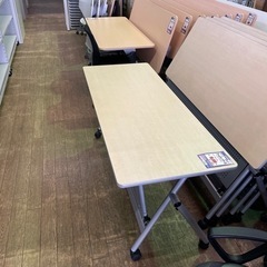 JC-3 【オフィス家具専門店】イトーキのフォールディングテーブルです！ R5.3/9時点で在庫数4点あり