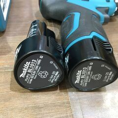 マキタ　DF030DWX　ドライバドリル　未使用品　バッテリー10.8V一個/カバー/ネジケース付き　【ハンズクラフト宜野湾店】