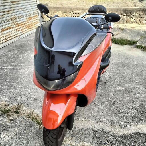 グランドマジェスティ250cc　ピカッとして綺麗。エンジンアイドリングも安定しています。 グランドマジェスティ250cc ピカッとして綺麗。エンジンアイドリングも