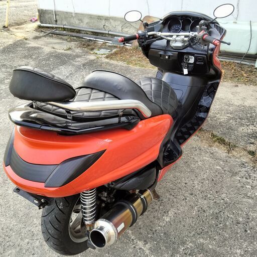 グランドマジェスティ250cc ピカッとして綺麗。エンジンアイドリングも