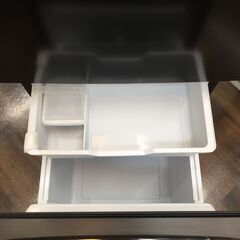 1年動作保証付！Hisense(ハイセンス）162L 2ドア冷蔵庫 (748 
