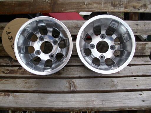 ジャイロ・トライク・バギー等に！10インチ8J　ワイドアルミホイル　中古品◆彦根市～ ジャイロ・トライク・バギー等に！10インチ8J ワイドアルミホイル 中古