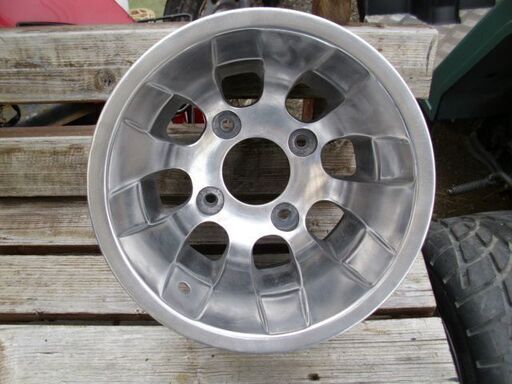 ジャイロ・トライク・バギー等に！10インチ8J　ワイドアルミホイル　中古品◆彦根市～ ジャイロ・トライク・バギー等に！10インチ8J ワイドアルミホイル 中古