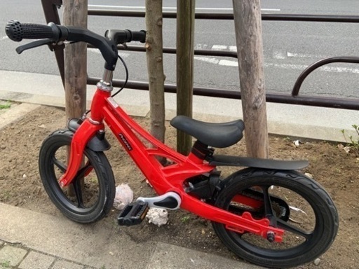 子供自転車　空気入れ不要