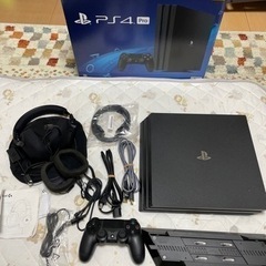 【美品】PlayStation®4 Pro ジェット•ブラック ...