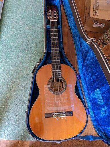 弦楽器、ギター YAMAHA C-300