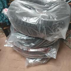 来年用にぜひ！特価です！　NorthTrek　スタッドレスタイヤ　195/65R15　91Q