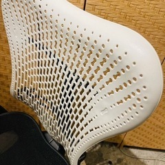 【売約済み】　ハーマンミラー　Herman Miller ミラチェア　 オフィスチェア　OAチェア　デスクチェア　デスクワーク　リモートワーク　パソコン椅子　キャスターチェア　高級　デスク椅子　 検　V2 ランバーサポート　ハイバックチェア　Mirra 2 Chairs ミラ2チェア　アーロンセイル　アーロンチェア　白　ホワイト