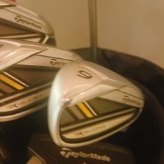 【美品】メンズ右★TaylorMade 初心者 ゴルフクラブセット　パター新品付