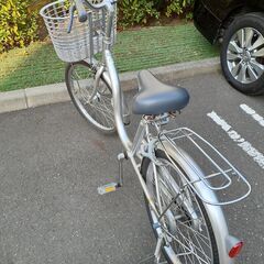 自転車  银色 22インチ【調節可能なシート】