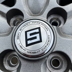 山9割！スタッドレスタイヤ4本 155/65R14