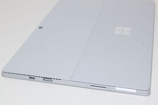 Surface pro4 i5 4G 128GB 本体はMSで交換品、