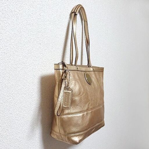 正規品 COACH コーチ シグネチャー ストライプ ステッチメタリック 
