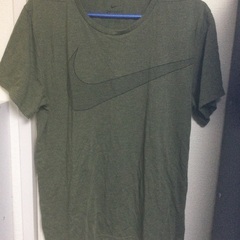 No.9  NIKE DRY-FIT Tシャツ