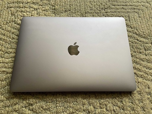 MacBook Pro 13インチ（2016、MLL42J/A、スペースグレイ）