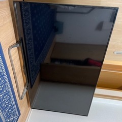 SHARP 液晶テレビ（面は割れてませんが、移すと中が飛び散った...