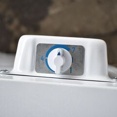 ヤ取終了7/19】≪y582≫美品 テンポスバスターズ 冷凍ストッカー TBUF-88-