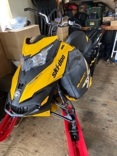 ski doo 13年　XM 163 セル　バック　スノーモービル