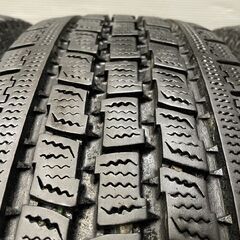 TOYO DELVEX 934 195/80R15 107/105L LT 15インチ スタッドレス 4本 