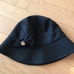 黒い帽子