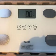 タニタの体重計（体組成計）中古　美品