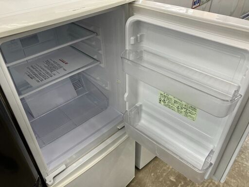 ⭐️SHARP シャープ⭐️137L 冷蔵庫 2014年式 SJ-14Y 6741