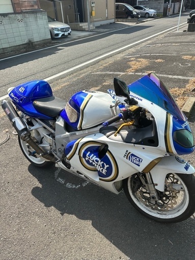 【スズキ】訳あり実働TL1000R ラッキーストライク仕様