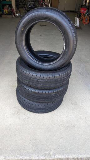 組換工賃無料 グッドイヤー中古タイヤ4本 185 60R 15 アクア