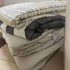 ニトリの敷布団と毛布とシーツ　シングル2セット
