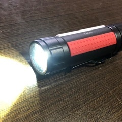 LED 懐中電灯　E-ML01 おまけヘッドライト付き