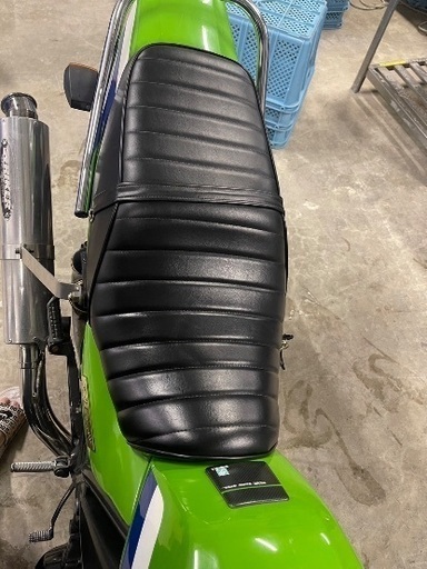 後日大幅値下げしまして再掲載致します！2000年式Kawasaki【ZRX400】ライムグリーン　走行21500km程 検査令和5年4月迄　値下げしました。