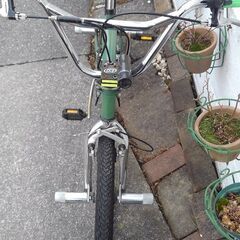 BMX・RUPTION【イギリスに本拠地を置く、Ruption ラプション】